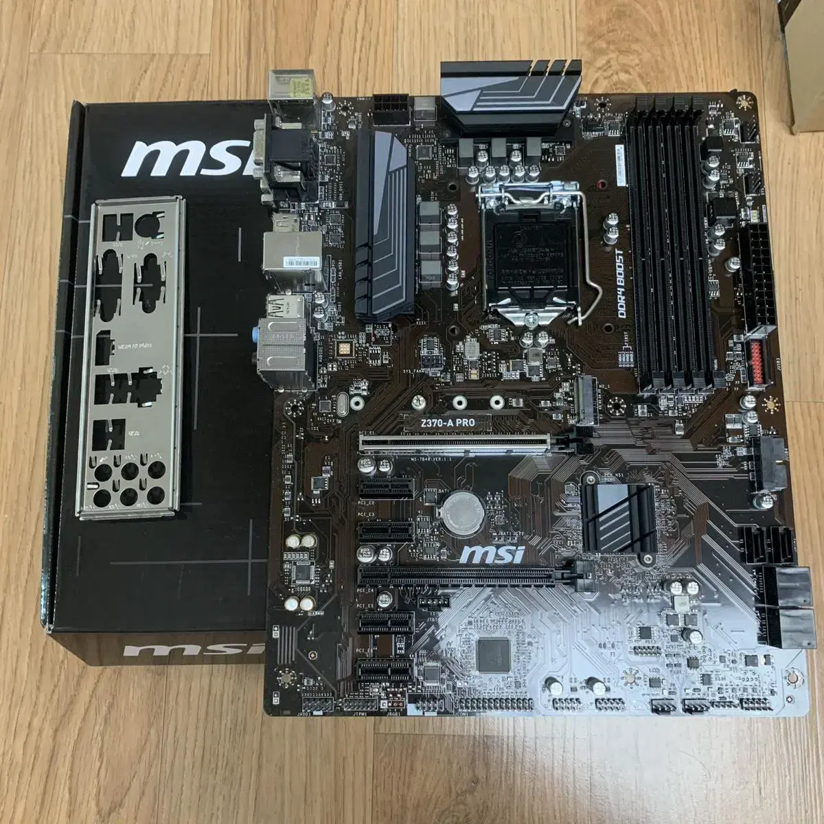 MSI Z370-A PRO intel i7 8700 メモリ16x2 訳あり MSI Z370-A PRO intel i7 8700 メモリ16x2 訳あり MSI Z370-A